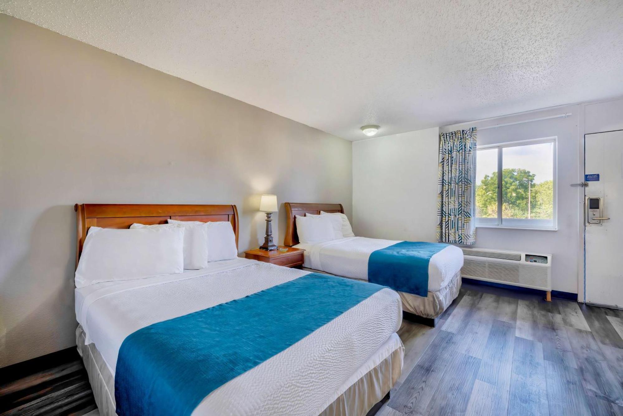 Motel 6 Harrisburg Pa Near Pa Expo Center Exterior photo