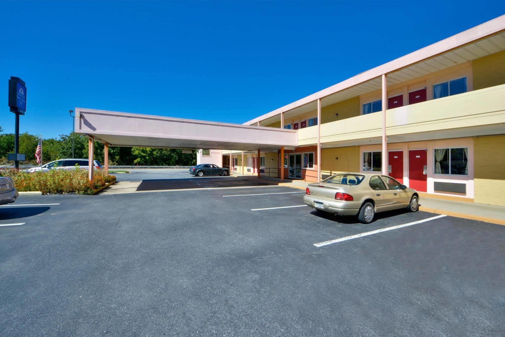 Motel 6 Harrisburg Pa Near Pa Expo Center Exterior photo